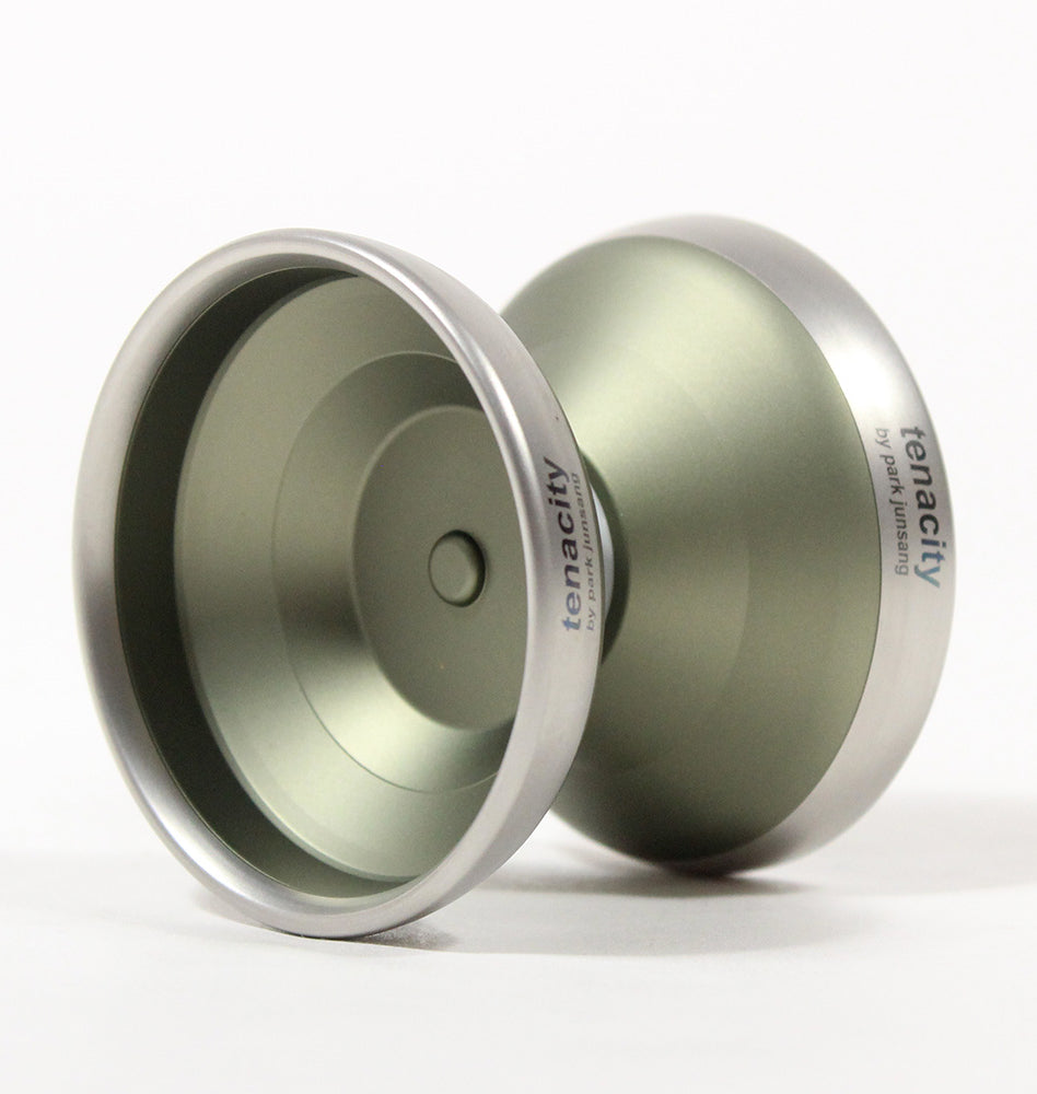 Unparalleled Tenacity Yo-Yo - Bi-Metal - 7075 Aluminum with 304 Stainless Steel Rims - Junsang Park Signature YoYo — view 3