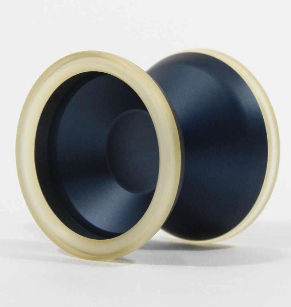Unparalleled Distortion Yo-Yo - Tri-Material - Daniel Kim Signature YoYo — view 3
