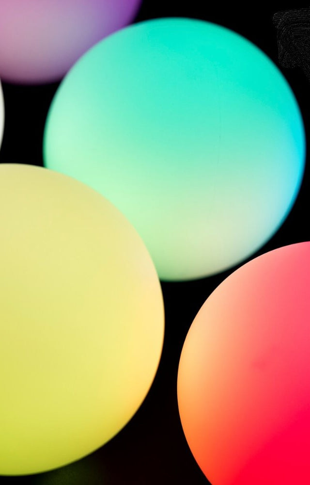 PLAY LED GLOW BALL - 70 MM - 150 GR - YoYoSam