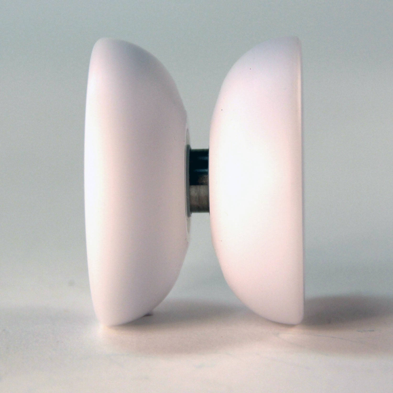 yoyo Zeekio Quasar Yo-Yo - Performance Delrin Yo-Yo - YoYoSam