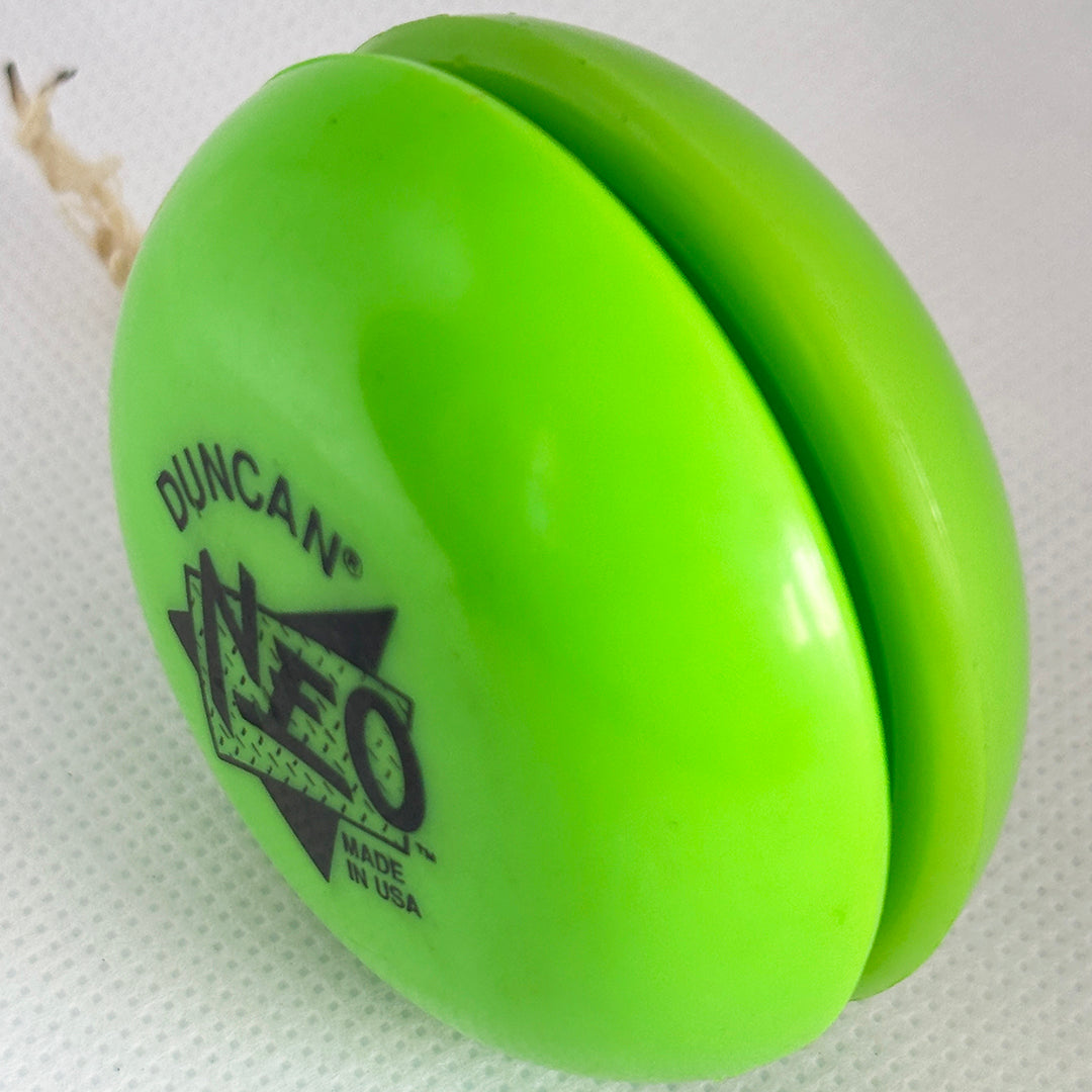 Vintage Duncan Green Neo Plastic Yo-Yos - Made in USA 90s