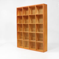 YOYOFORMULA Wooden Yo-Yo Display Box - YoYo Display Case - Many Sizes and Styles