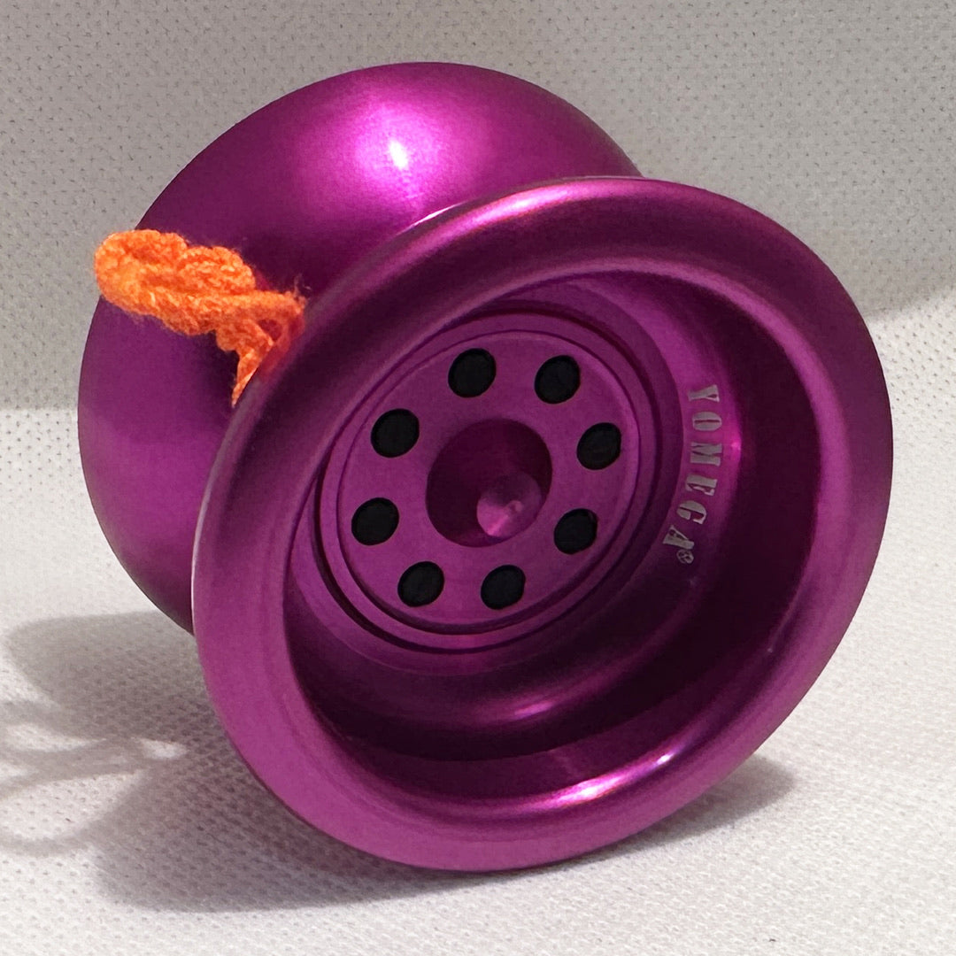 Vintage Yomega Blazer Yo-Yo- Purple Aluminum - Excellent