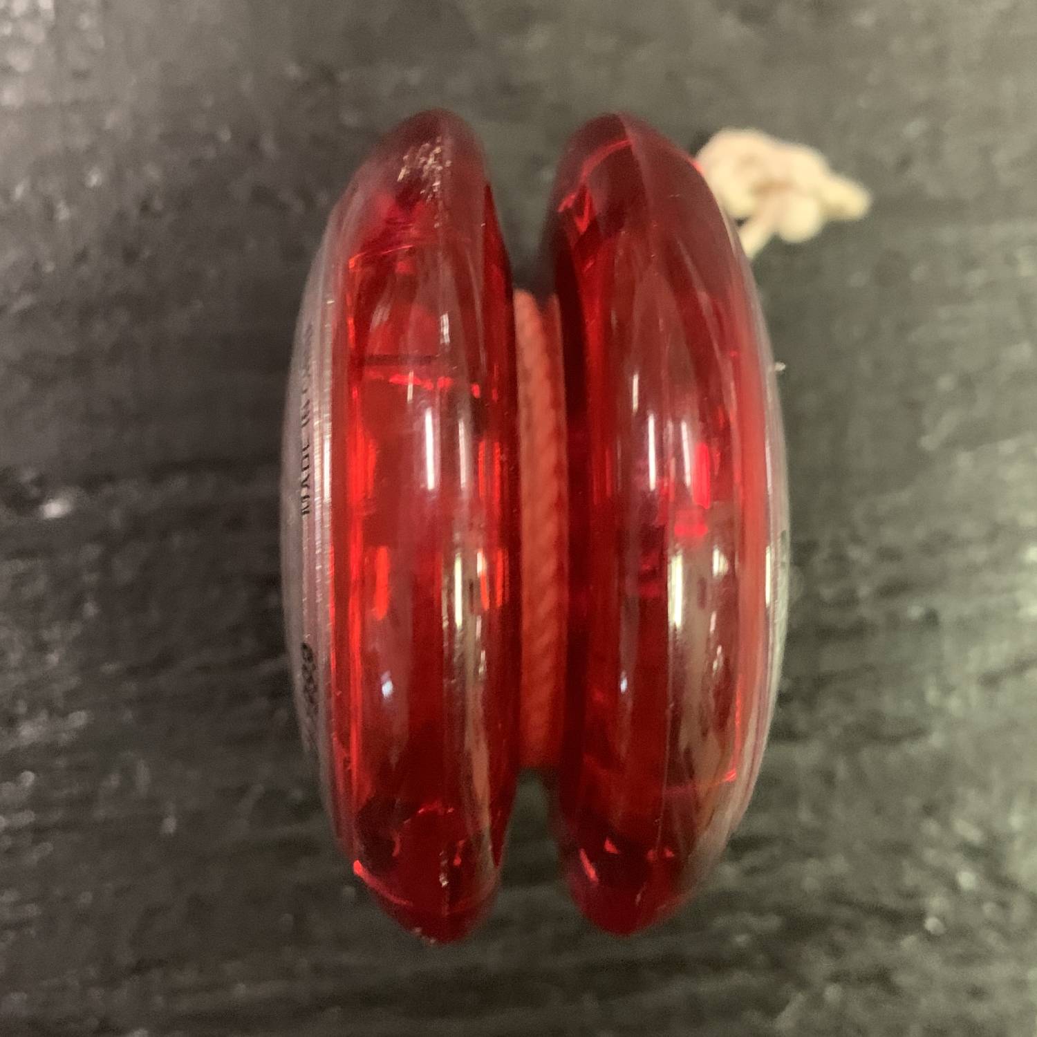 Vintage Yomega All-Star Ultra Yo-Yo Red Bandai 1999 – YoYoSam