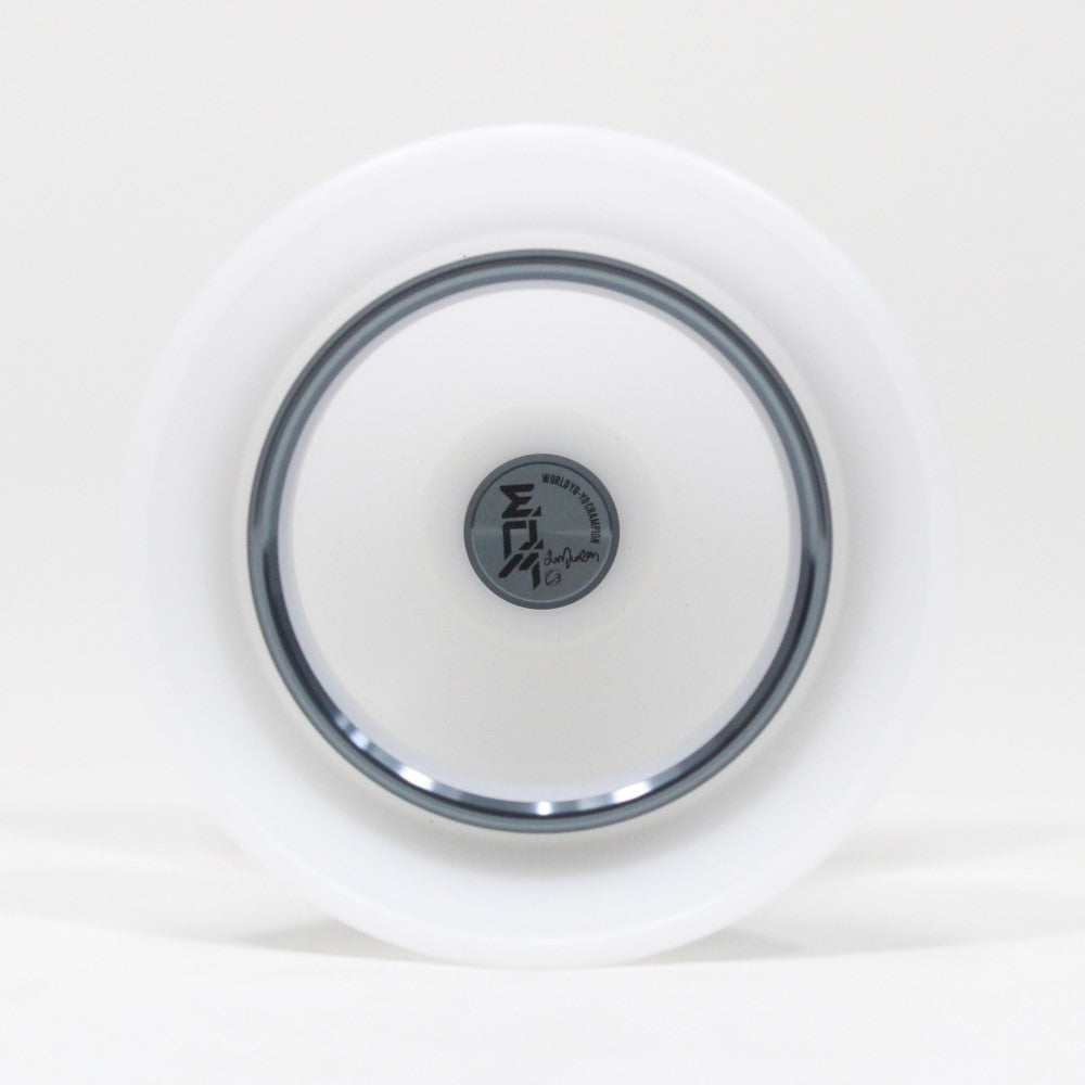 C3yoyodesign EOM Yo-Yo - Gunju Eom Signature - Off String YoYo
