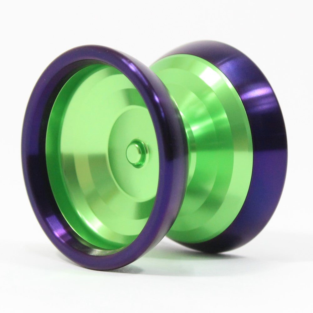 Turning Point Hinemosu Yo-Yo - Bi-Metal - 6061 Aluminum with Turning Point Hinemosu Yo-Yo - Bi-Metal - 6061 Aluminum with