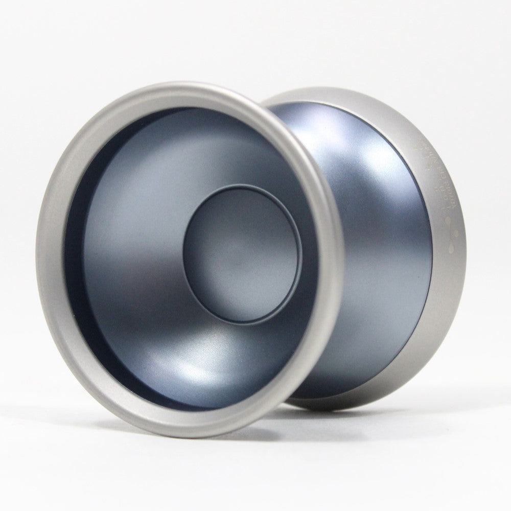 Yoyorecreation Tone Yo-Yo - Bi-metal - Czech technician Tony
