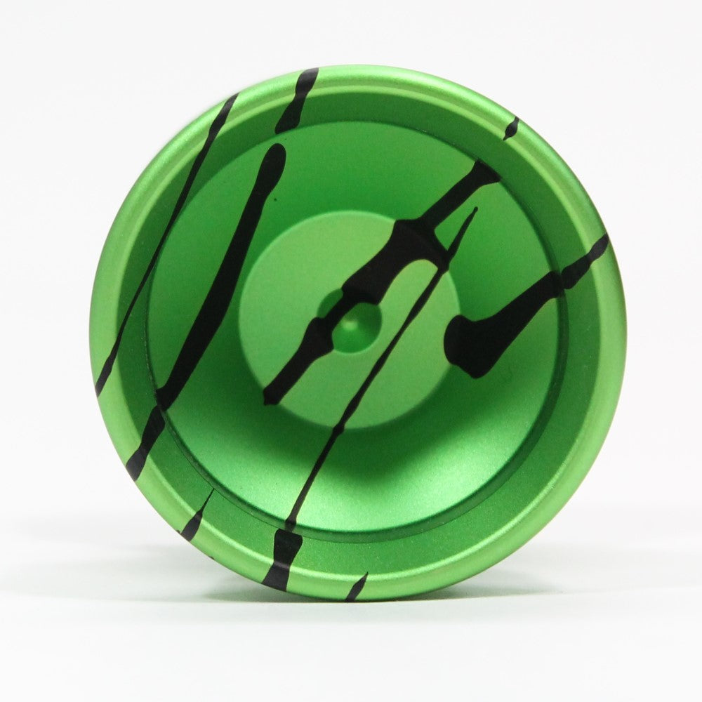 YoYoFactory Monster Edge Yo-Yo - World Champion Evan Nagao