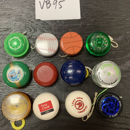 Vintage Lot of Advertising, Beginner, Novelty Yo-Yos -Various styles and colors