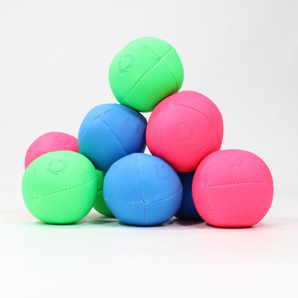Taylor Tries Signature Pro Series Juggling Balls