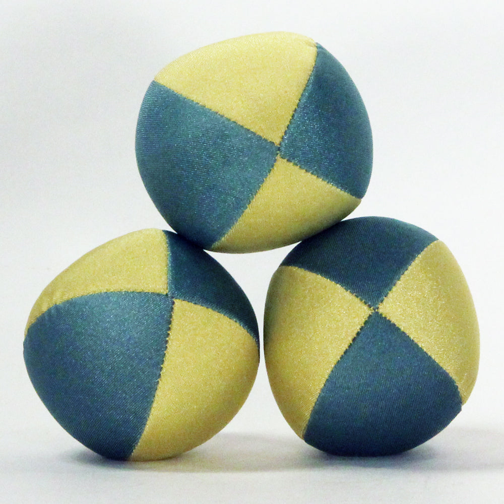Zeekio Cirrus 140-Gram Lycra Juggling Balls - Set of three - YoYoSam